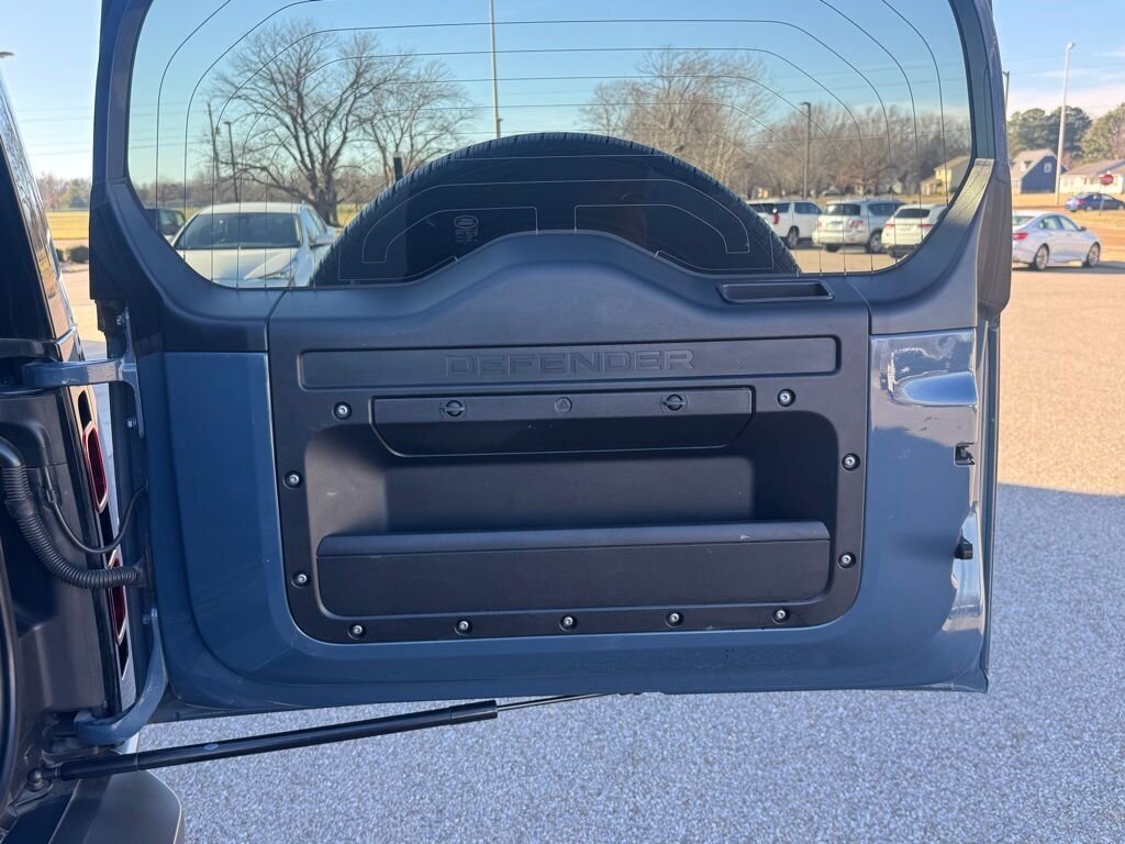 2021 Land Rover Defender X-Dynamic HSE   - Photo 40 - Martin, TN 38237