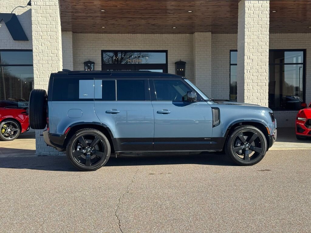 2021 Land Rover Defender X-Dynamic HSE   - Photo 15 - Martin, TN 38237