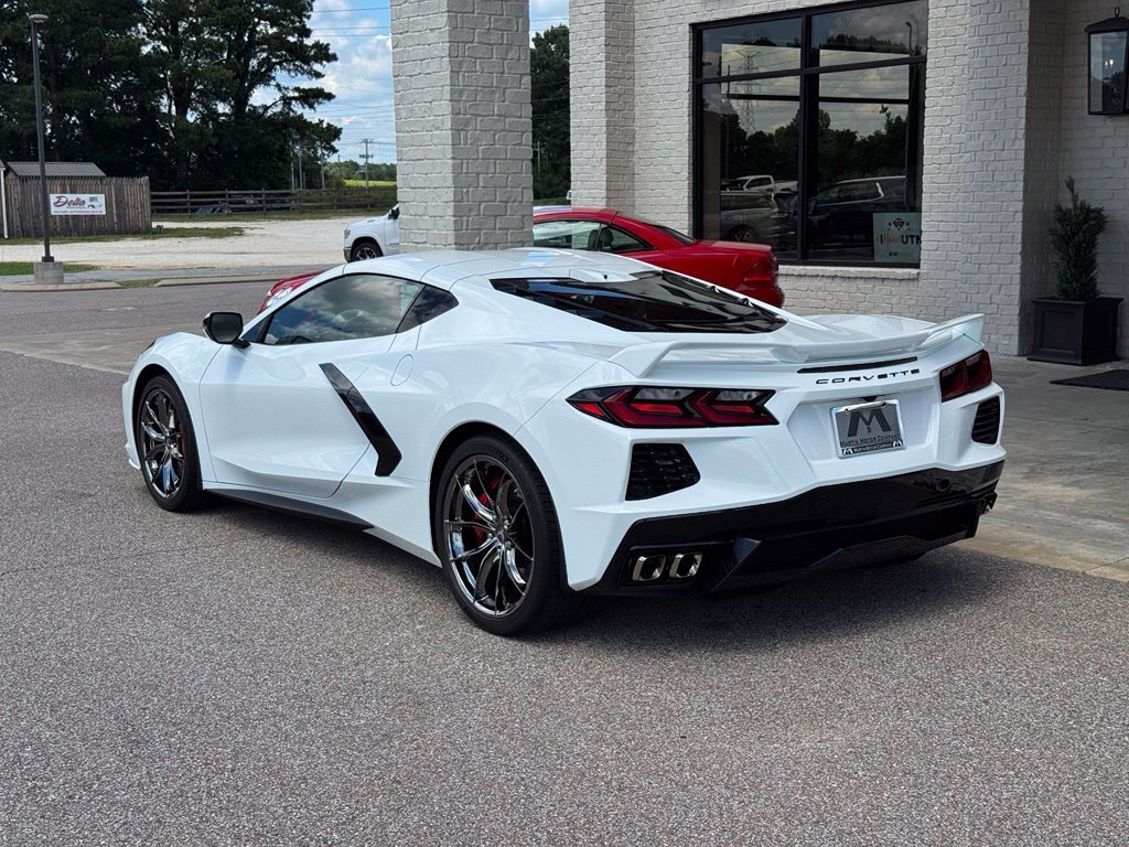 2021 Chevrolet Corvette Stingray 2LT - Photo 9 - Martin, TN 38237