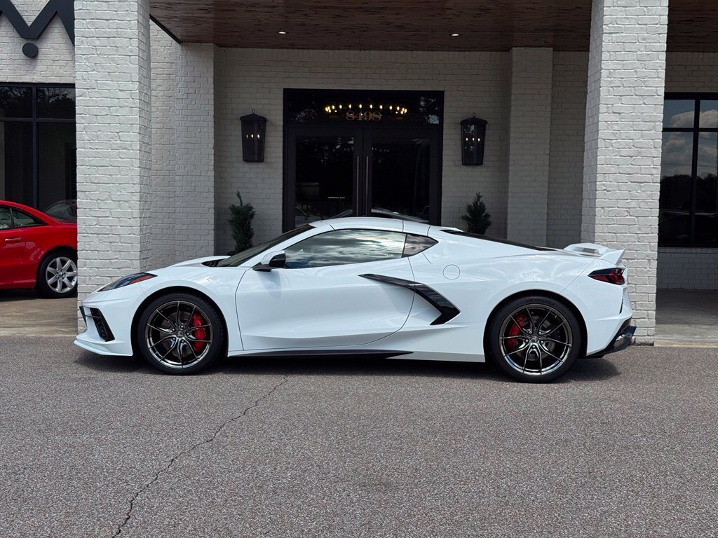 2021 Chevrolet Corvette Stingray 2LT - Photo 6 - Martin, TN 38237