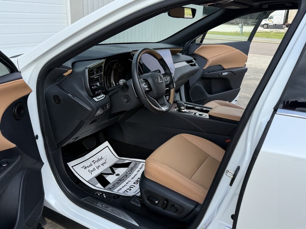 2025 Lexus RX 350 350 Premium   - Photo 14 - Martin, TN 38237