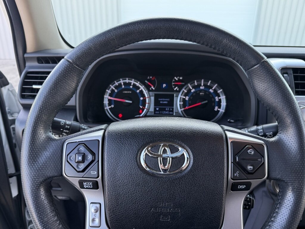 2019 Toyota 4Runner Limited - Photo 8 - Martin, TN 38237