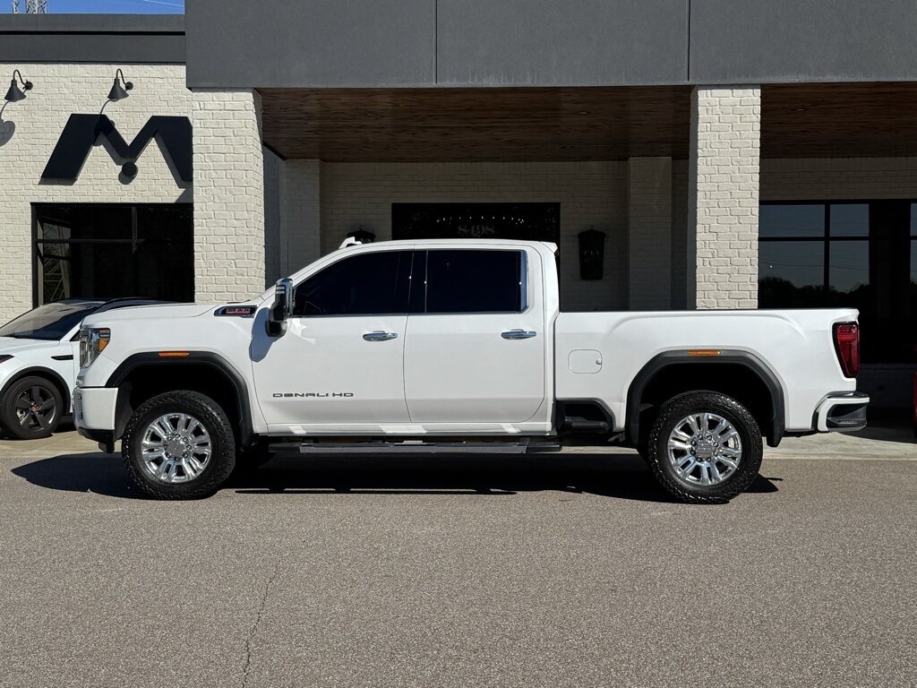 2022 GMC Sierra 2500HD Denali   - Photo 7 - Martin, TN 38237