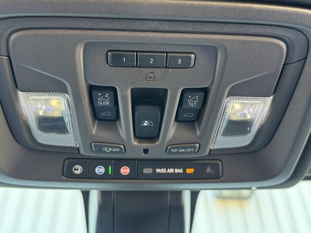 2022 GMC Sierra 2500HD Denali   - Photo 36 - Martin, TN 38237