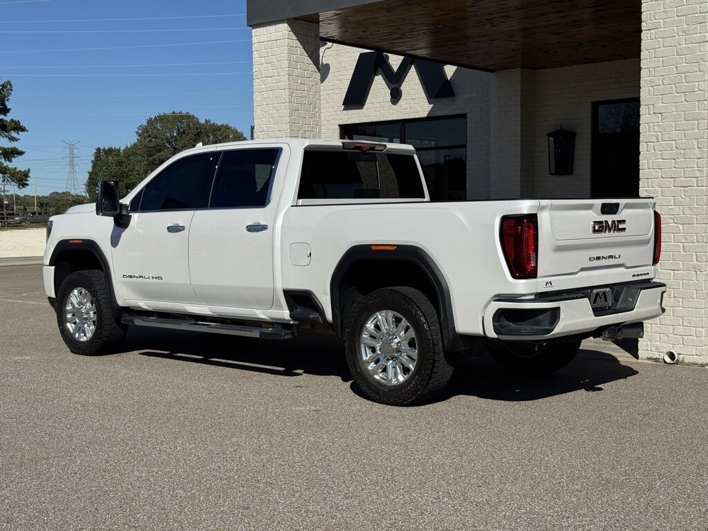 2022 GMC Sierra 2500HD Denali   - Photo 10 - Martin, TN 38237
