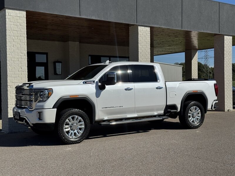 2022 GMC Sierra 2500HD Denali   - Photo 4 - Martin, TN 38237