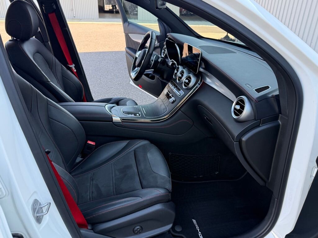 2020 Mercedes-Benz GLC GLC 43 AMG® 4MATIC®   - Photo 38 - Martin, TN 38237