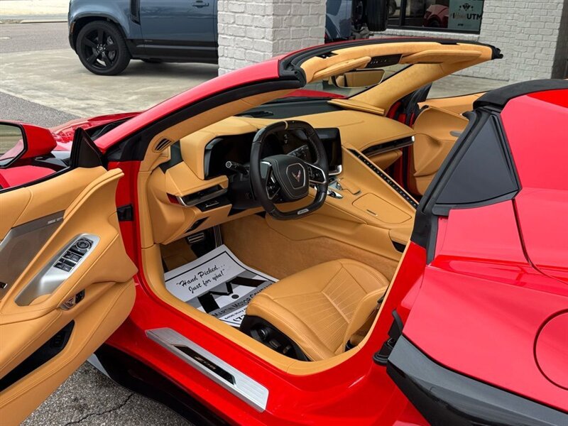 2023 Chevrolet Corvette Z06 3LZ - Photo 2 - Martin, TN 38237