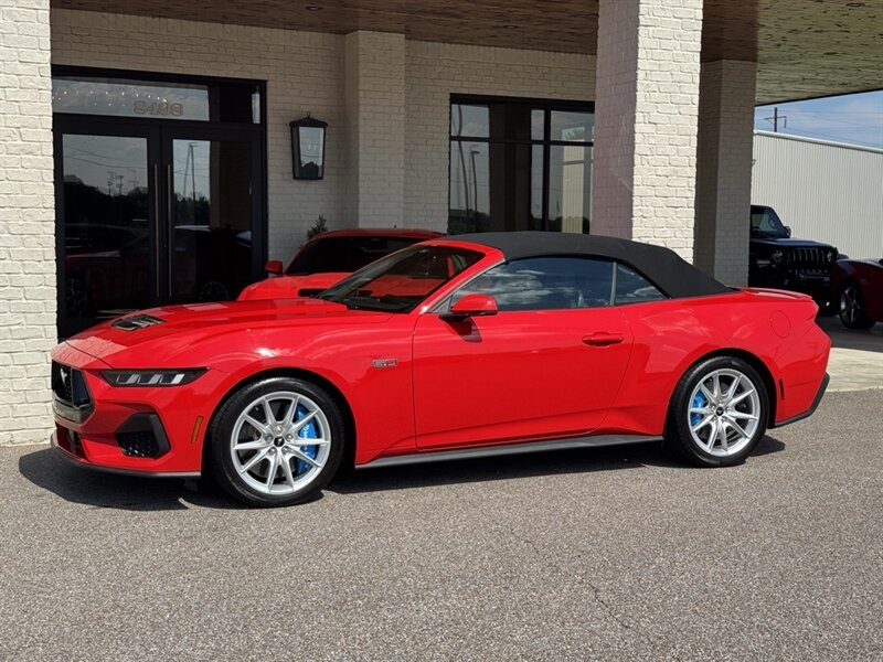 2024 Ford Mustang GT Premium - Photo 4 - Martin, TN 38237