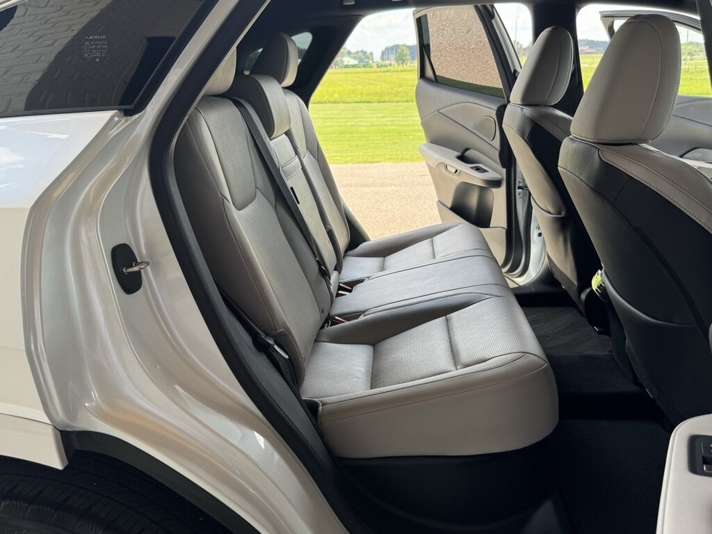 2023 Lexus RX 350 350 Premium Plus   - Photo 36 - Martin, TN 38237