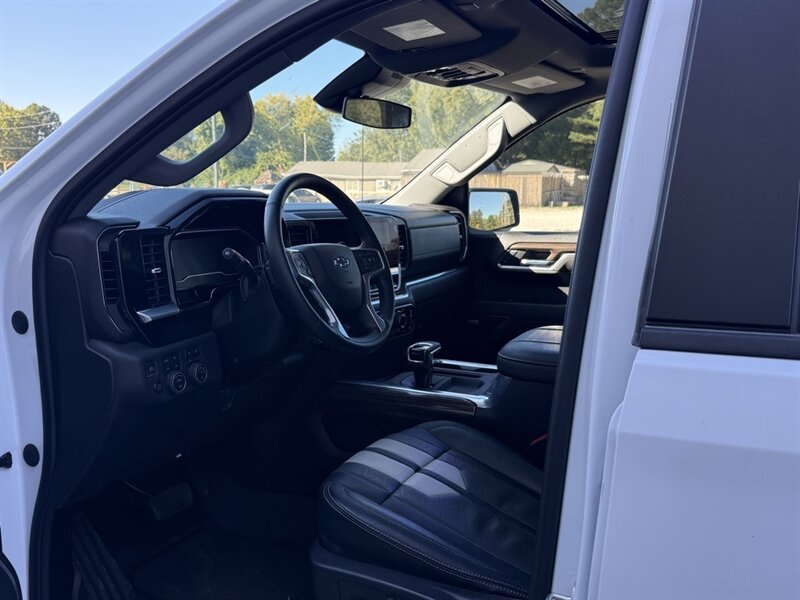 2023 Chevrolet Silverado 1500 RST ROCKY RIDGE - Photo 2 - Martin, TN 38237