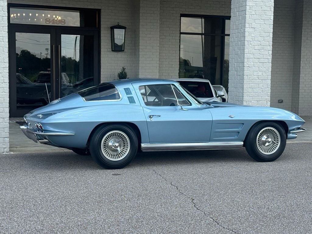 1964 Chevrolet Corvette Stingray - Photo 5 - Martin, TN 38237