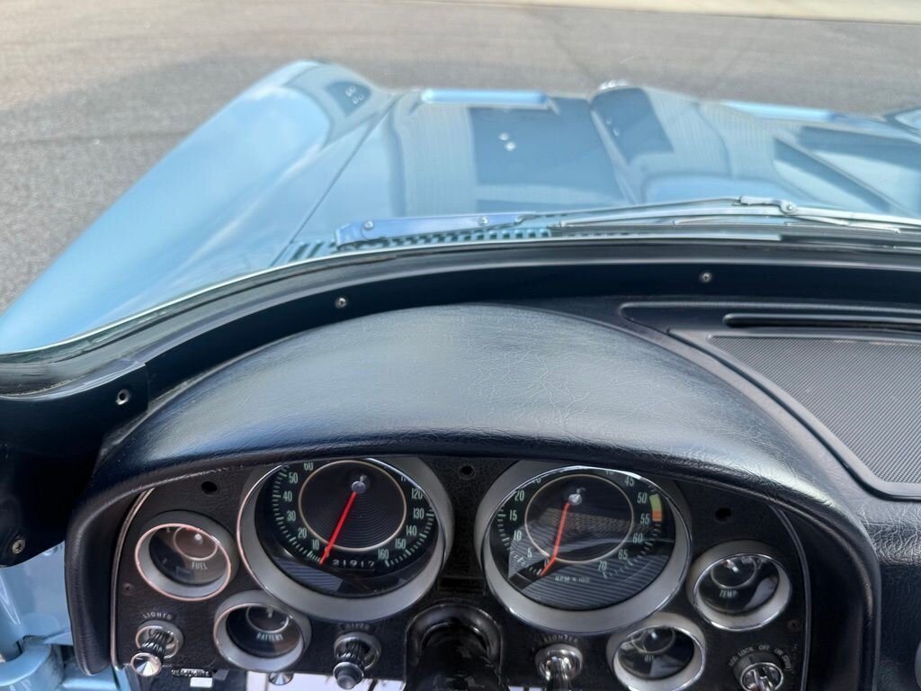 1964 Chevrolet Corvette Stingray - Photo 31 - Martin, TN 38237