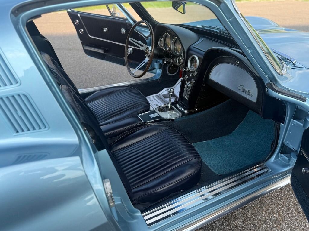 1964 Chevrolet Corvette Stingray - Photo 35 - Martin, TN 38237