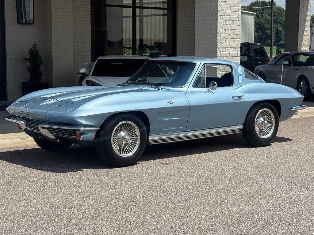 1964 Chevrolet Corvette Stingray - Photo 16 - Martin, TN 38237