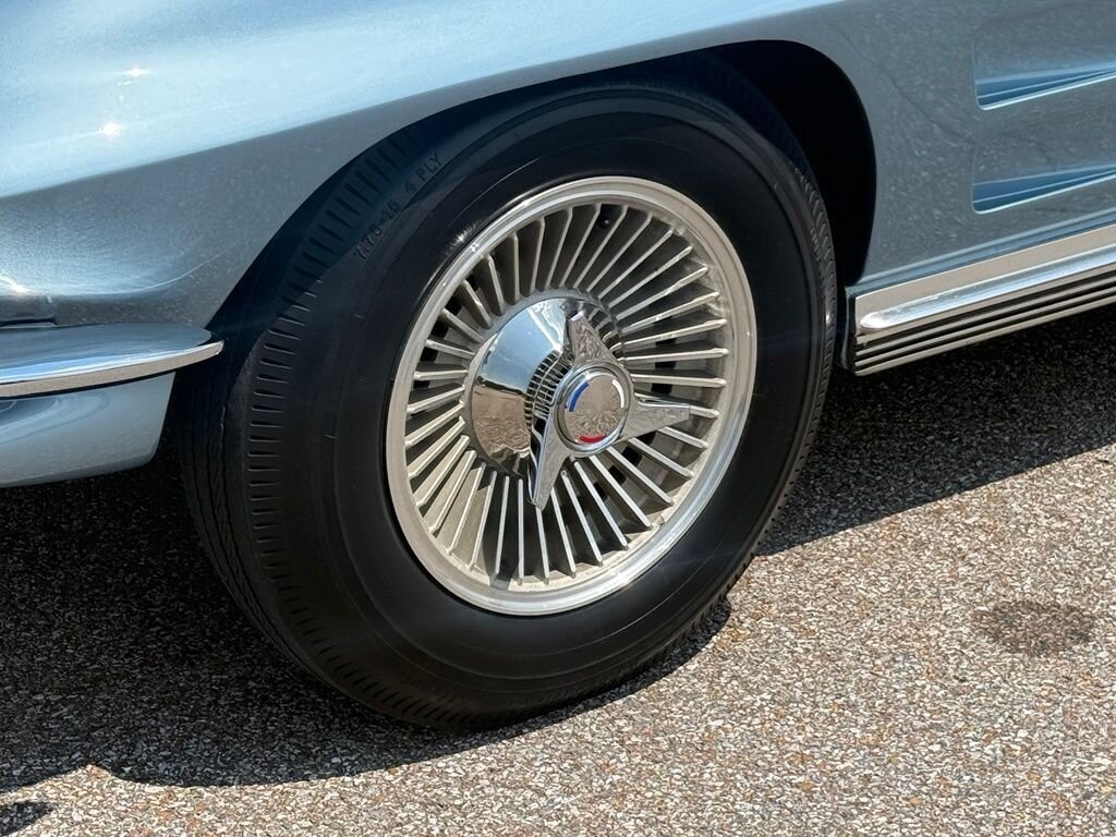 1964 Chevrolet Corvette Stingray - Photo 20 - Martin, TN 38237