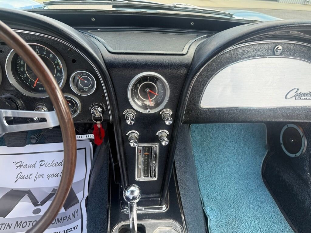 1964 Chevrolet Corvette Stingray - Photo 30 - Martin, TN 38237