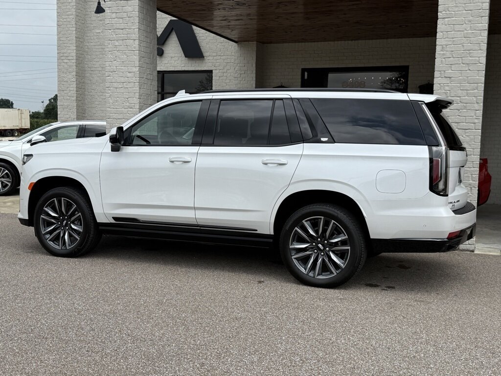 2024 Cadillac Escalade Sport Platinum   - Photo 11 - Martin, TN 38237