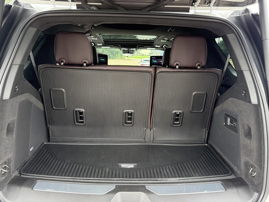 2024 Cadillac Escalade Sport Platinum   - Photo 48 - Martin, TN 38237