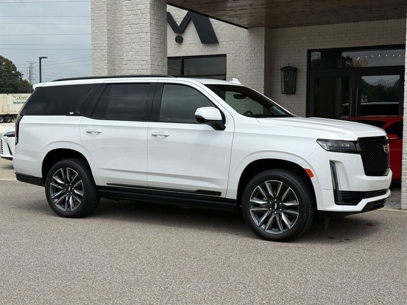 2024 Cadillac Escalade Sport Platinum   - Photo 3 - Martin, TN 38237