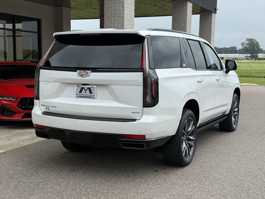 2024 Cadillac Escalade Sport Platinum   - Photo 6 - Martin, TN 38237