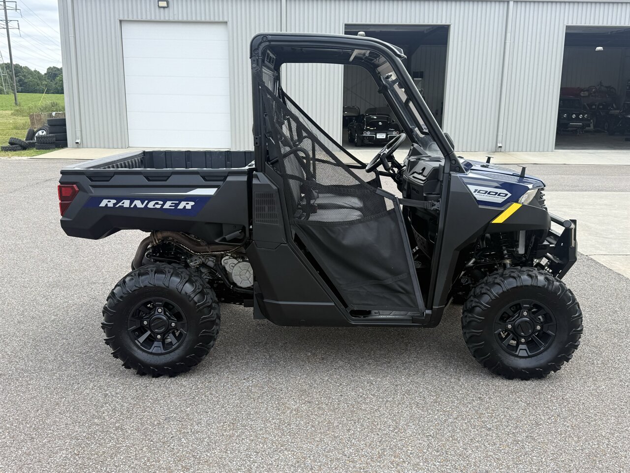 2023 Polaris Ranger 1000 Premium   - Photo 8 - Martin, TN 38237