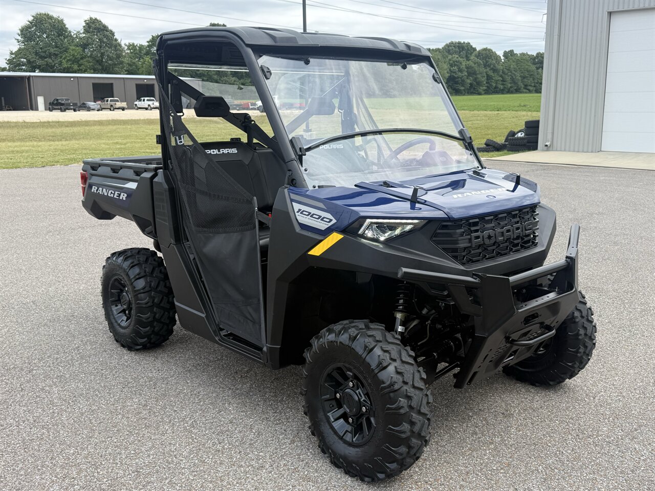 2023 Polaris Ranger 1000 Premium   - Photo 9 - Martin, TN 38237