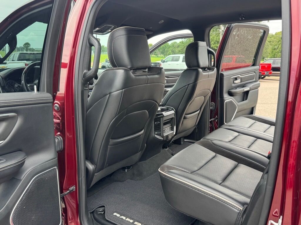2021 RAM 1500 Laramie - Photo 38 - Martin, TN 38237
