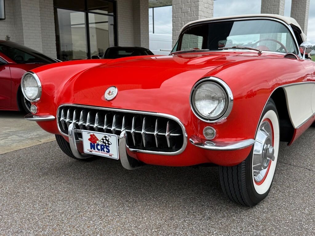 1957 Chevrolet Corvette Convertible   - Photo 12 - Martin, TN 38237