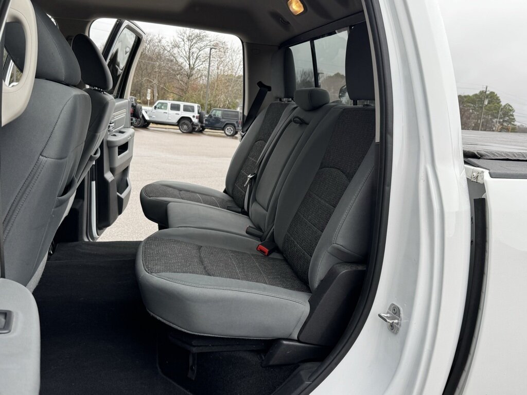 2014 RAM 1500 Big Horn - Photo 35 - Martin, TN 38237