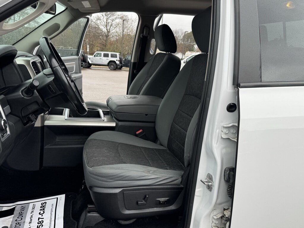 2014 RAM 1500 Big Horn - Photo 32 - Martin, TN 38237