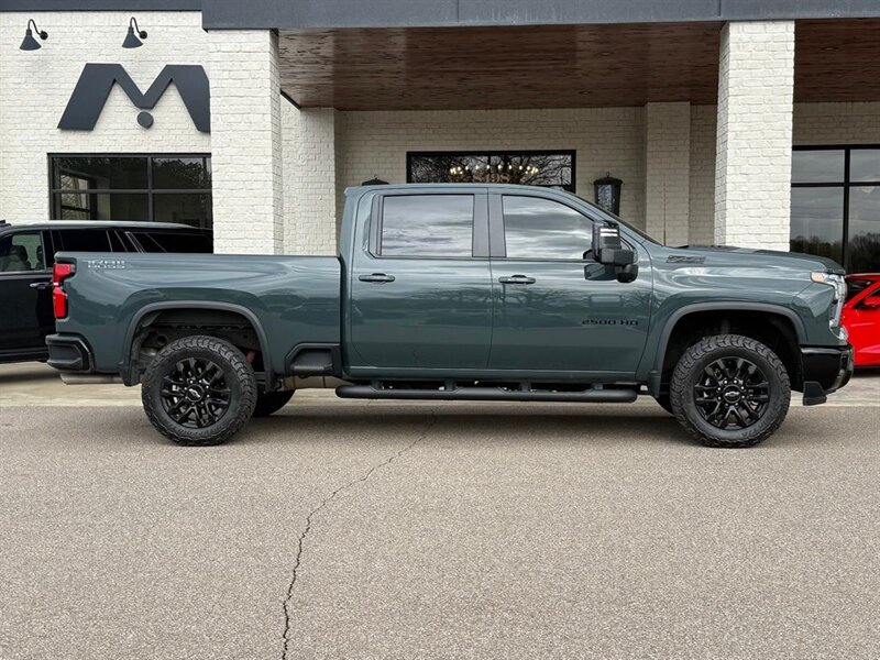 2025 Chevrolet Silverado 2500HD LT TRAIL BOSS   - Photo 4 - Martin, TN 38237