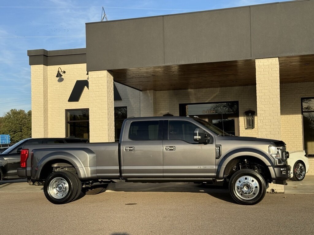 2022 Ford F-450 Super Duty Platinum DRW   - Photo 19 - Martin, TN 38237