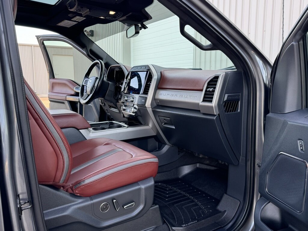 2022 Ford F-450 Super Duty Platinum DRW   - Photo 50 - Martin, TN 38237