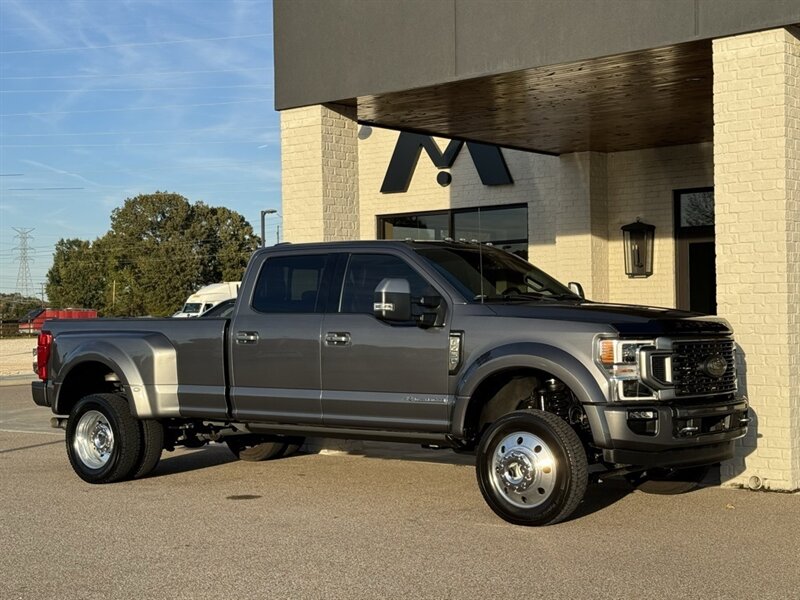 2022 Ford F-450 Super Duty Platinum DRW   - Photo 1 - Martin, TN 38237