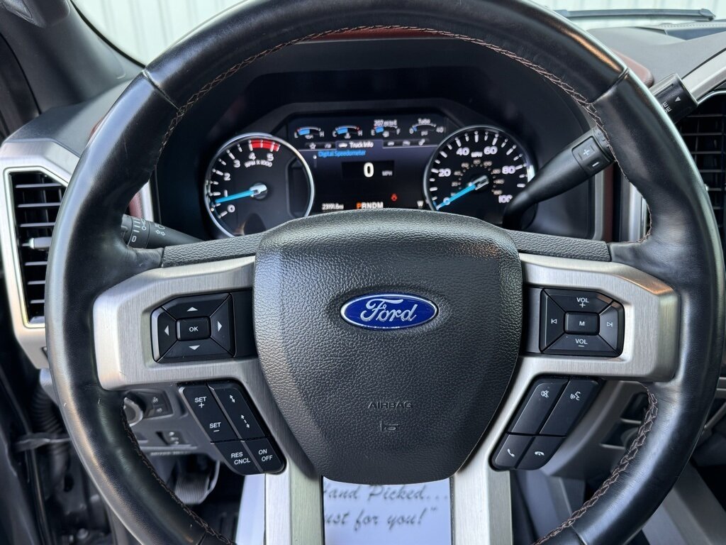 2022 Ford F-450 Super Duty Platinum DRW   - Photo 27 - Martin, TN 38237