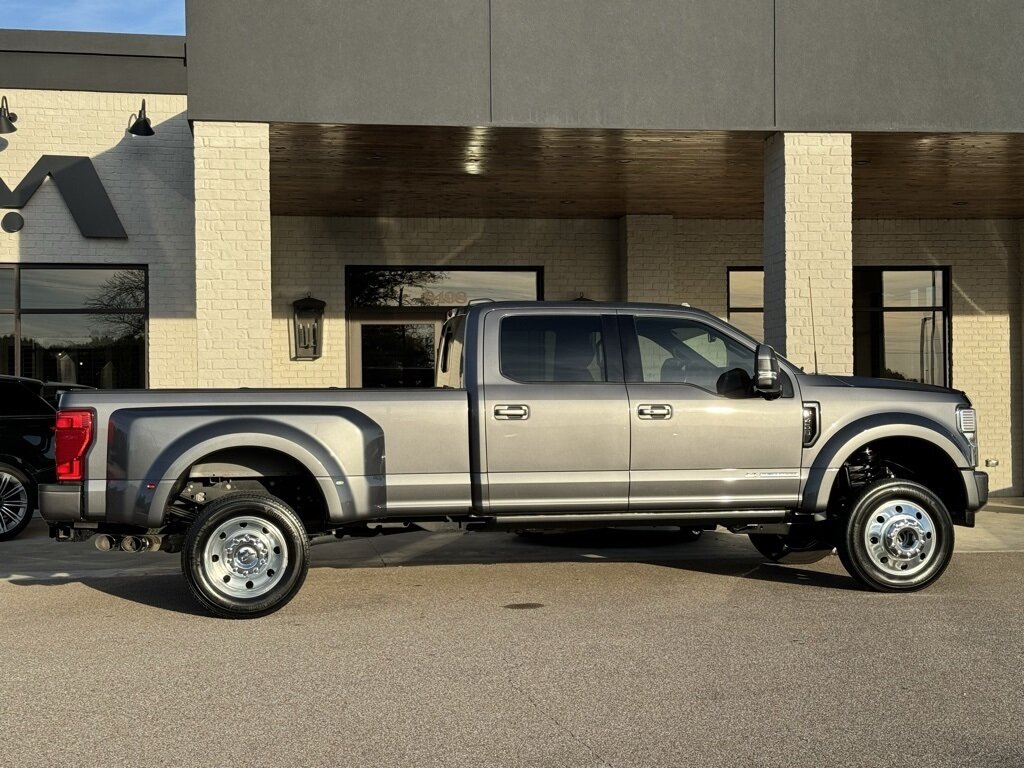 2022 Ford F-450 Super Duty Platinum DRW   - Photo 17 - Martin, TN 38237