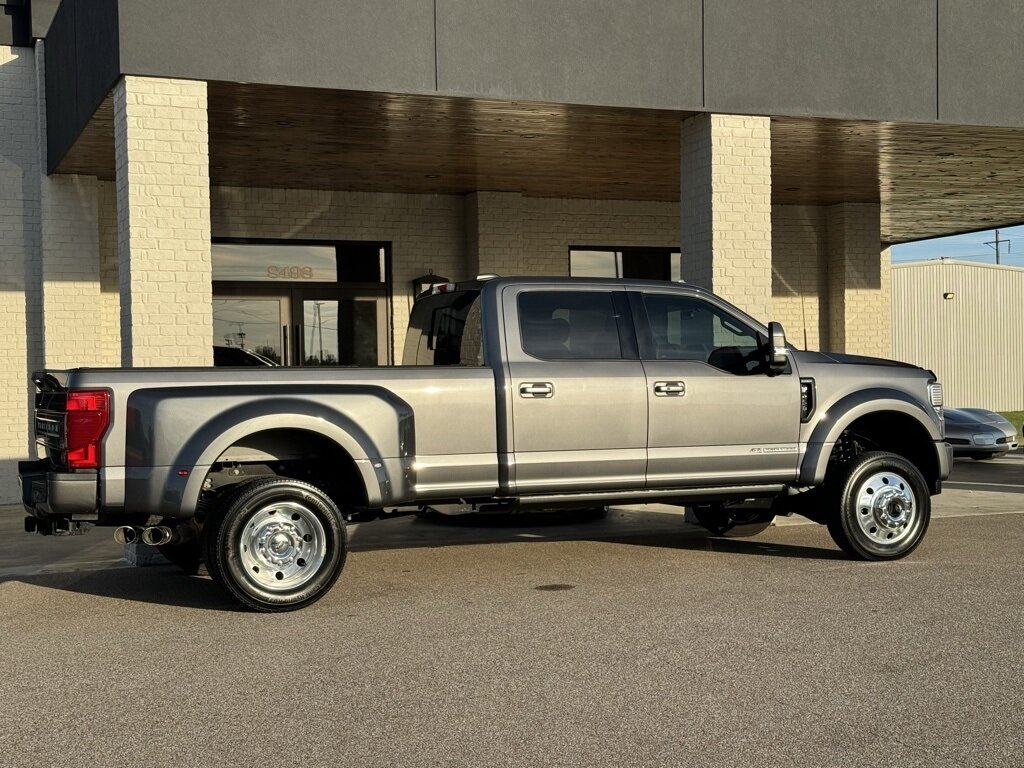 2022 Ford F-450 Super Duty Platinum DRW   - Photo 16 - Martin, TN 38237