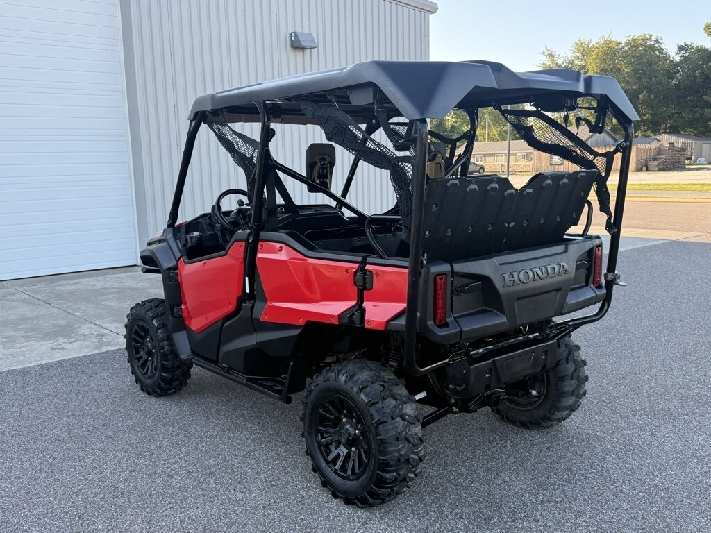 2021 Honda PIONEER 1000-5 DELUXE   - Photo 5 - Martin, TN 38237