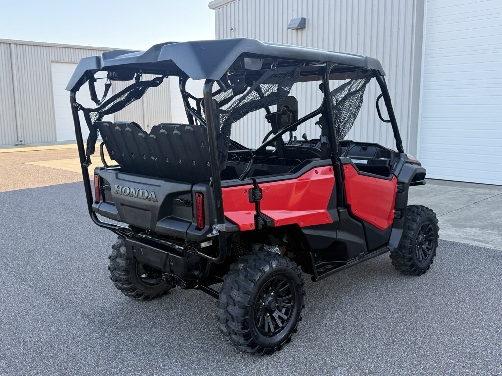 2021 Honda PIONEER 1000-5 DELUXE   - Photo 7 - Martin, TN 38237