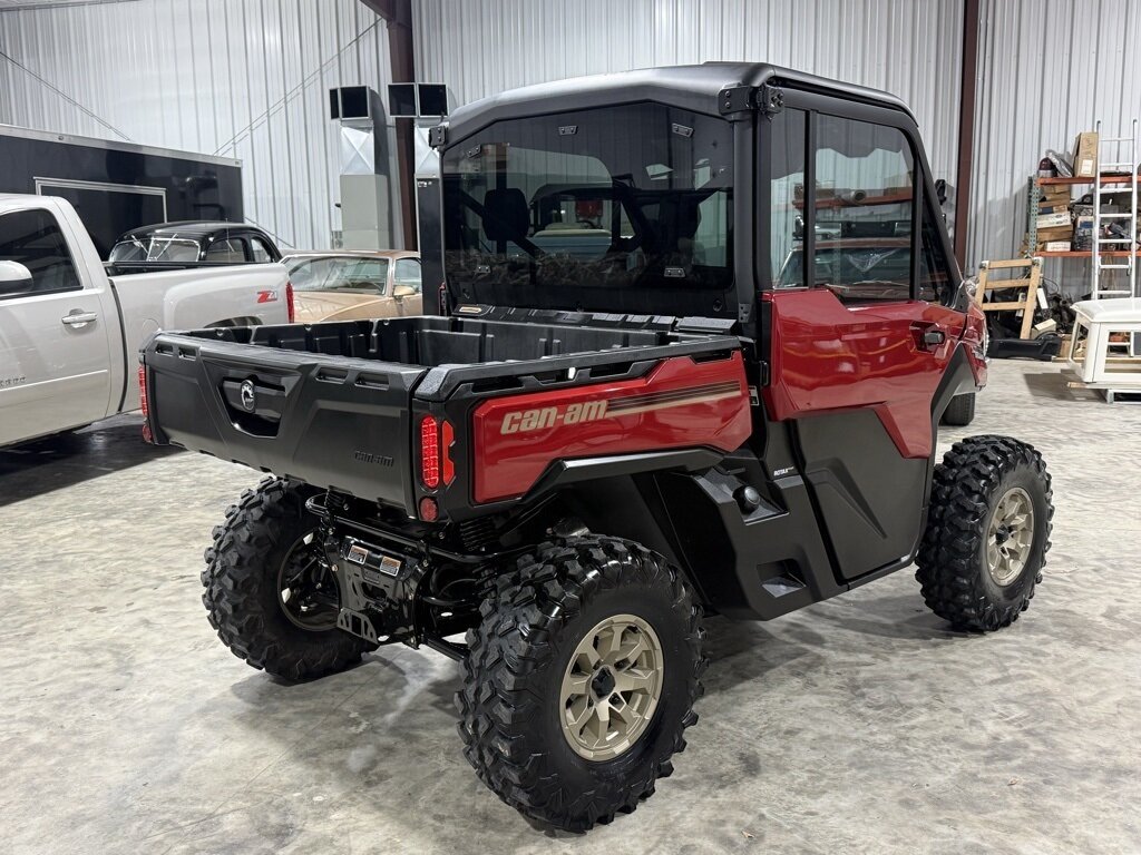 2025 Can-Am Defender Limited HD10   - Photo 7 - Martin, TN 38237