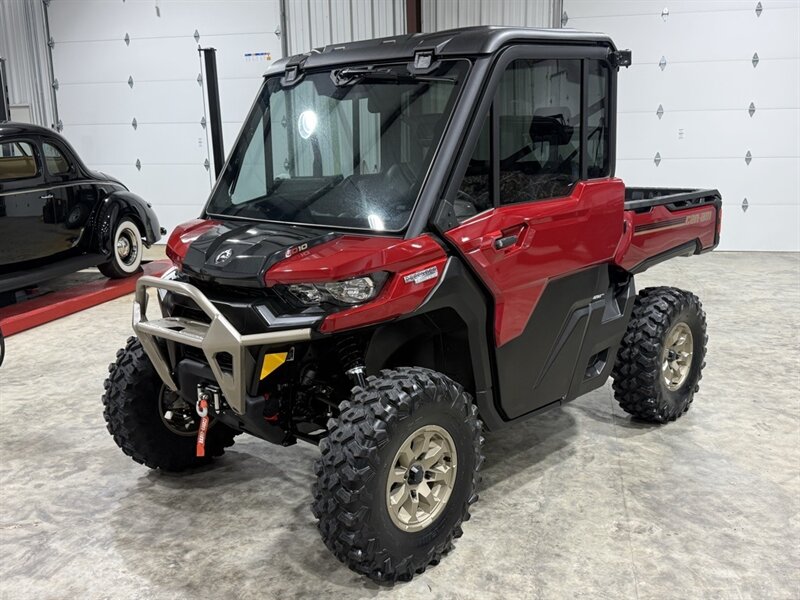 2025 Can-Am Defender Limited HD10   - Photo 3 - Martin, TN 38237