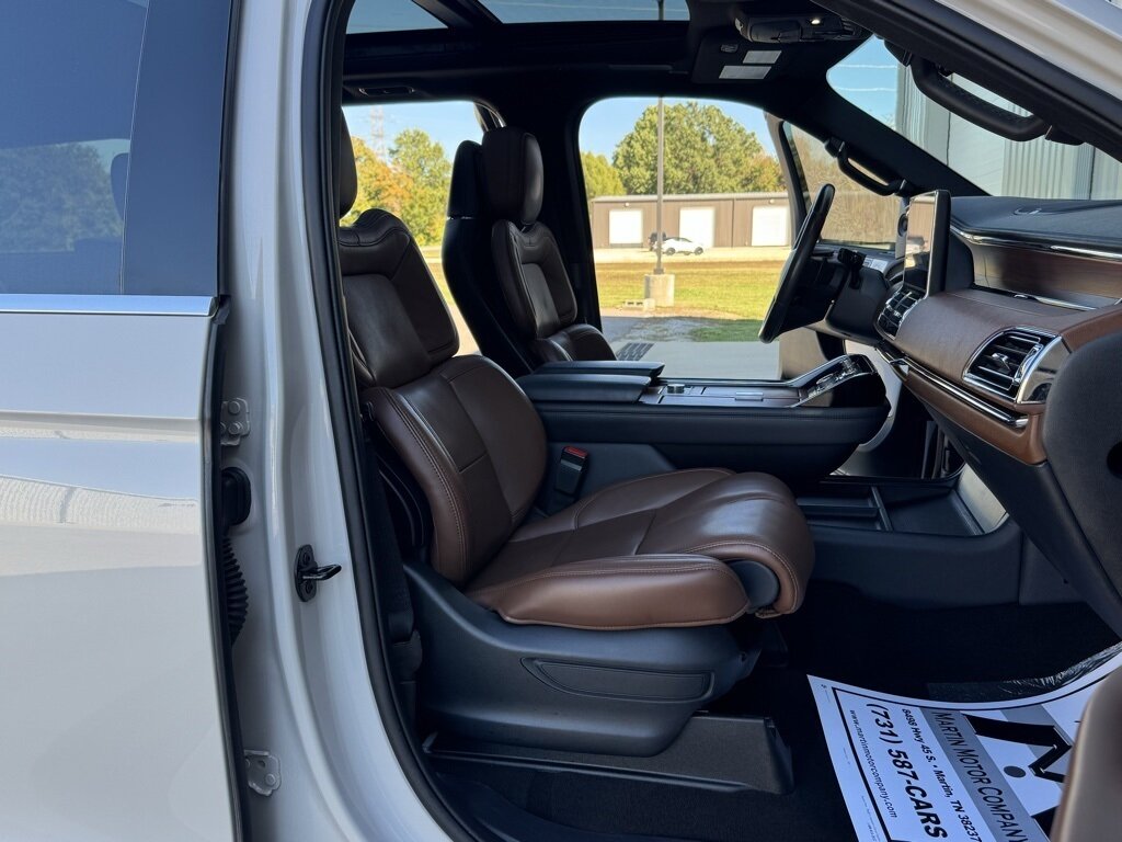 2024 Lincoln Navigator Reserve   - Photo 44 - Martin, TN 38237