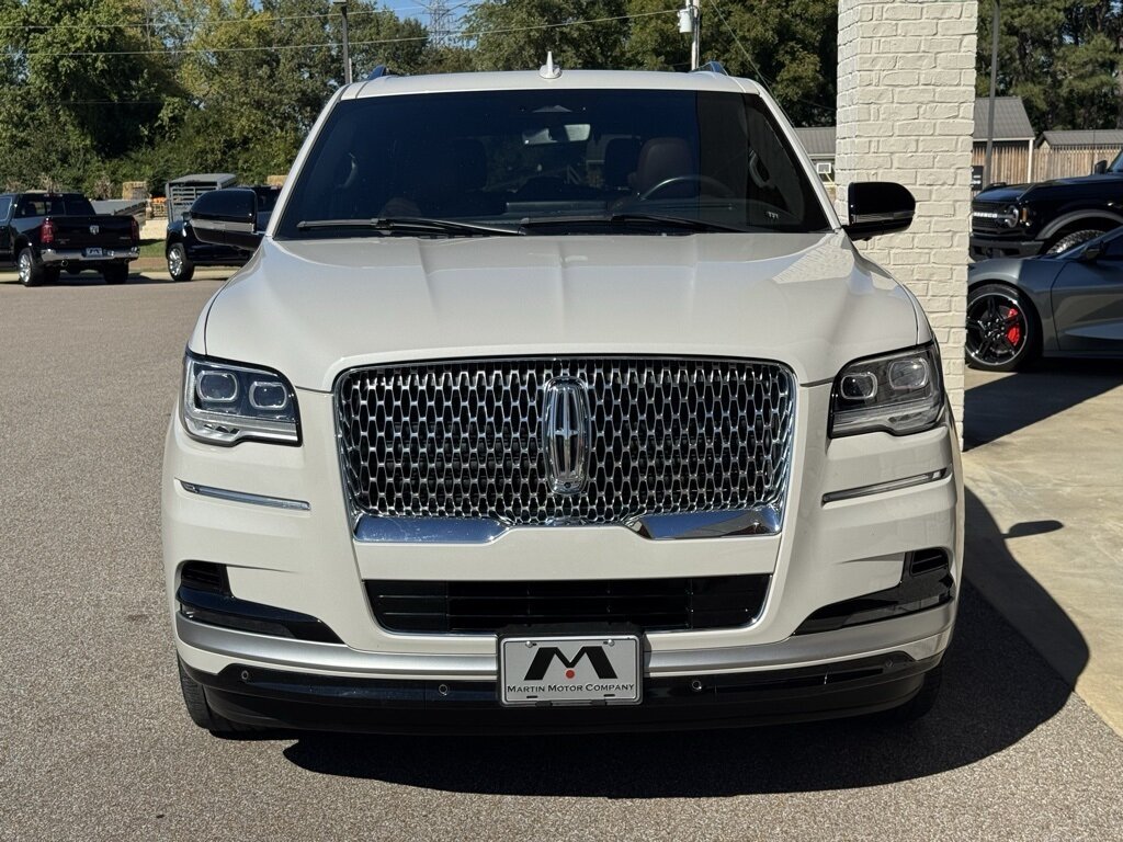 2024 Lincoln Navigator Reserve   - Photo 18 - Martin, TN 38237