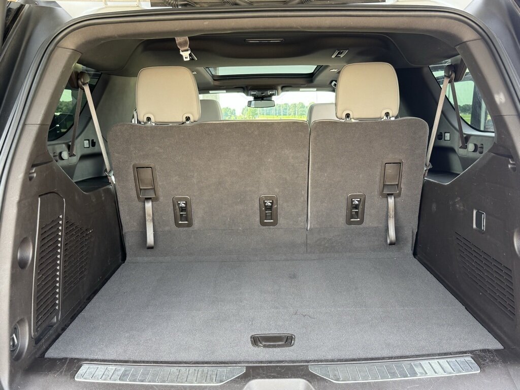 2023 Chevrolet Suburban Z71 - Photo 31 - Martin, TN 38237