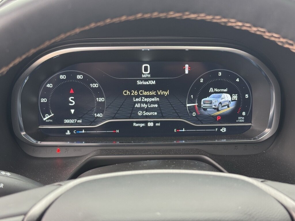 2023 GMC Yukon AT4 - Photo 24 - Martin, TN 38237