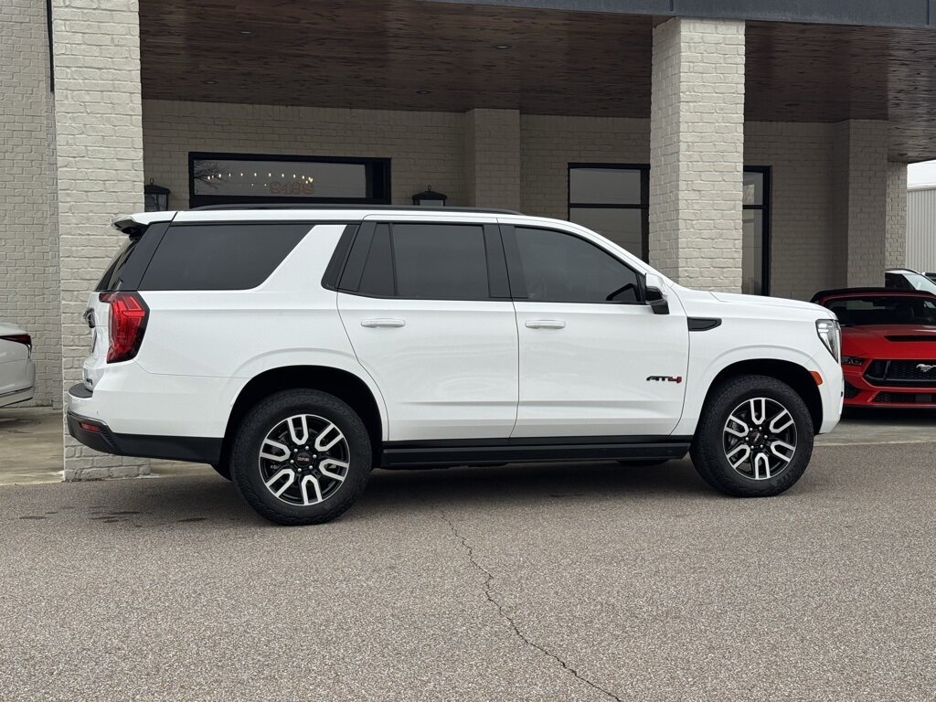2023 GMC Yukon AT4 - Photo 14 - Martin, TN 38237