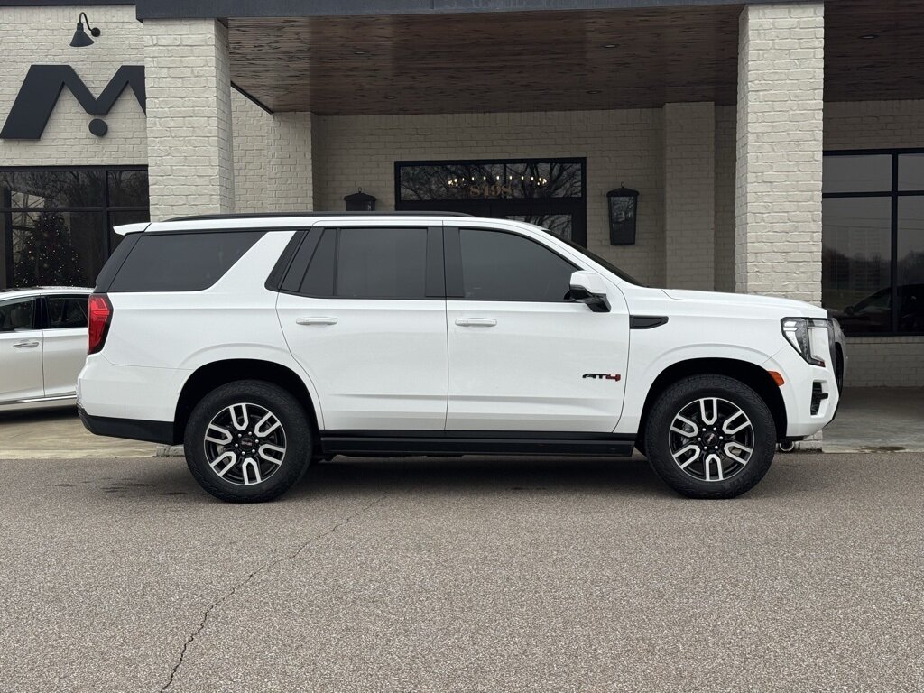 2023 GMC Yukon AT4 - Photo 15 - Martin, TN 38237