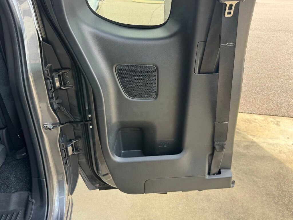 2025 Nissan Frontier S - Photo 34 - Martin, TN 38237