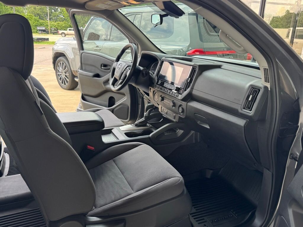 2025 Nissan Frontier S - Photo 38 - Martin, TN 38237